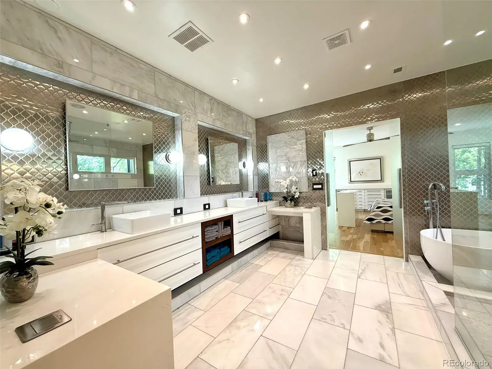 02122026011335 1600 22