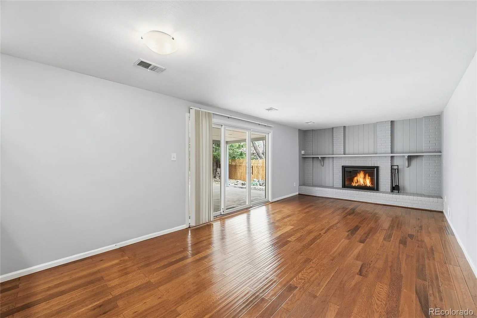 6081 S Kearney Street Centennial CO 80111 | MLS #REC3497275 08232026024611 1600 20