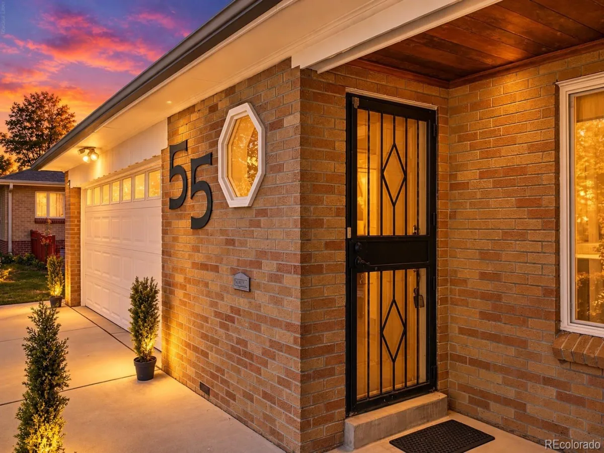 55 Brentwood Street Lakewood CO 80226 | MLS #REC3498274 10132026152814 1200 7
