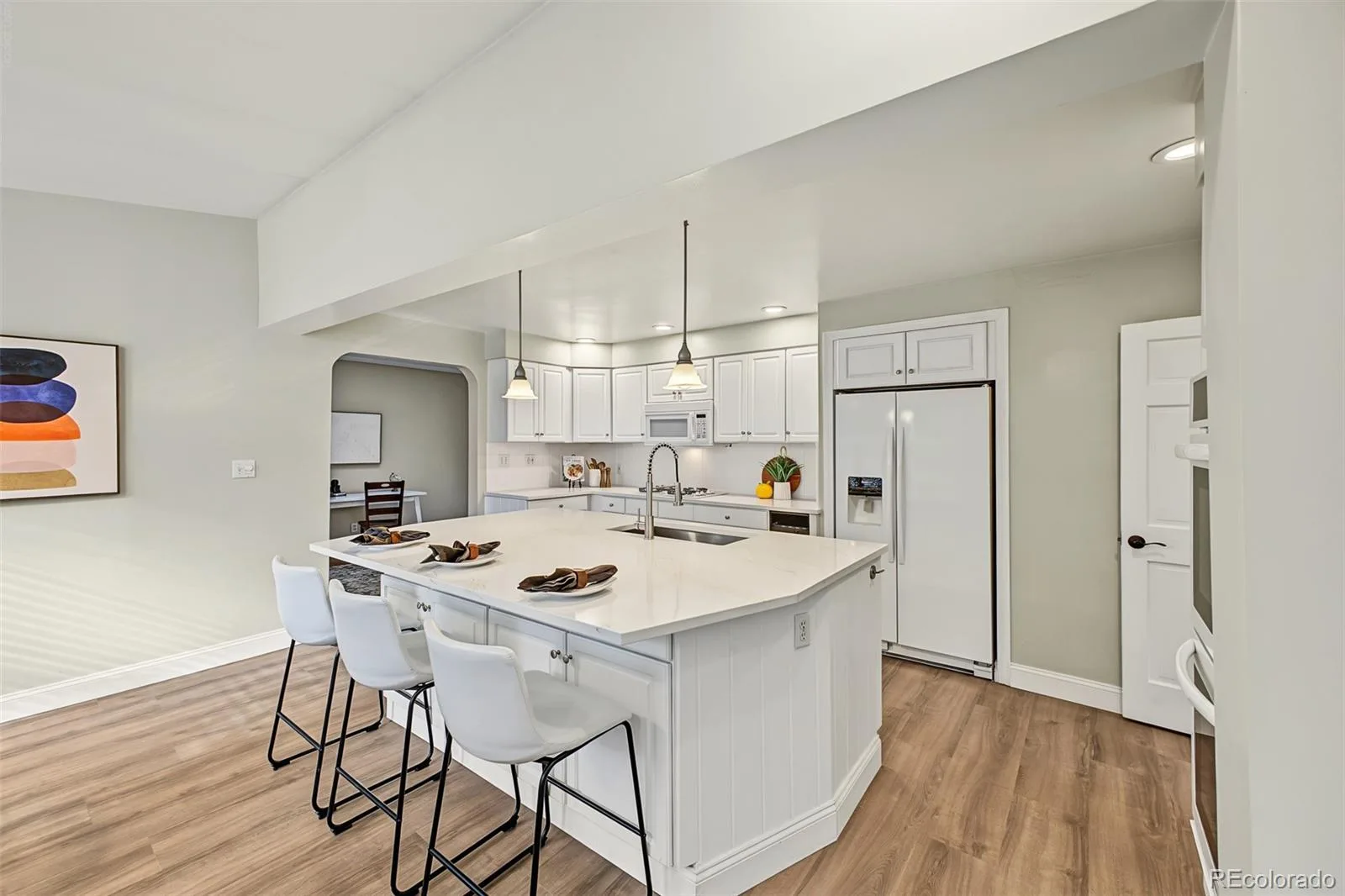 55 Brentwood Street Lakewood CO 80226 | MLS #REC3498274 10132026152814 1600 19