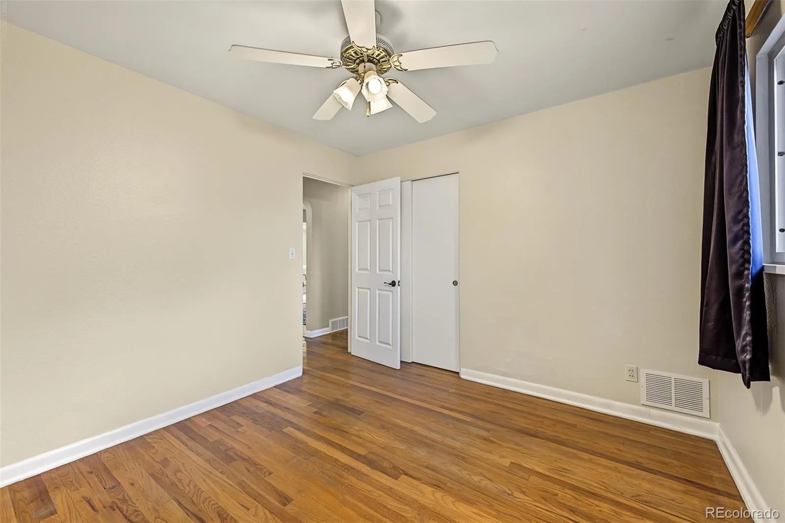 55 Brentwood Street Lakewood CO 80226 | MLS #REC3498274 10132026152814 1600 30