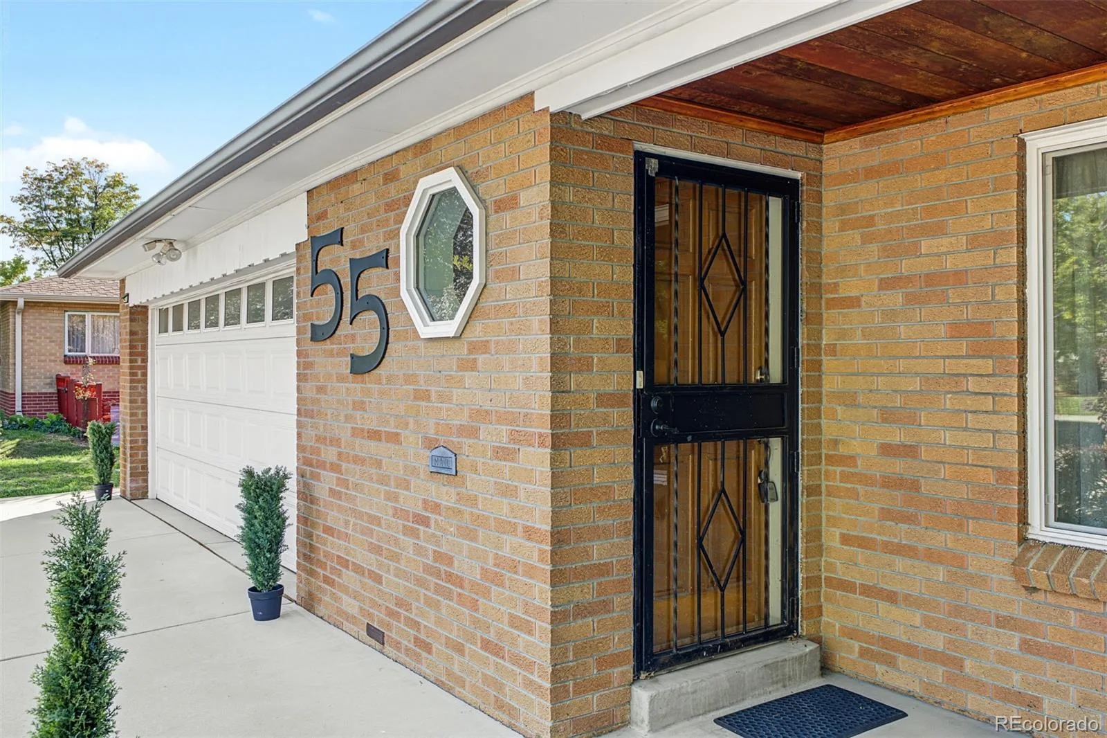 55 Brentwood Street Lakewood CO 80226 | MLS #REC3498274 10132026152814 1600 36