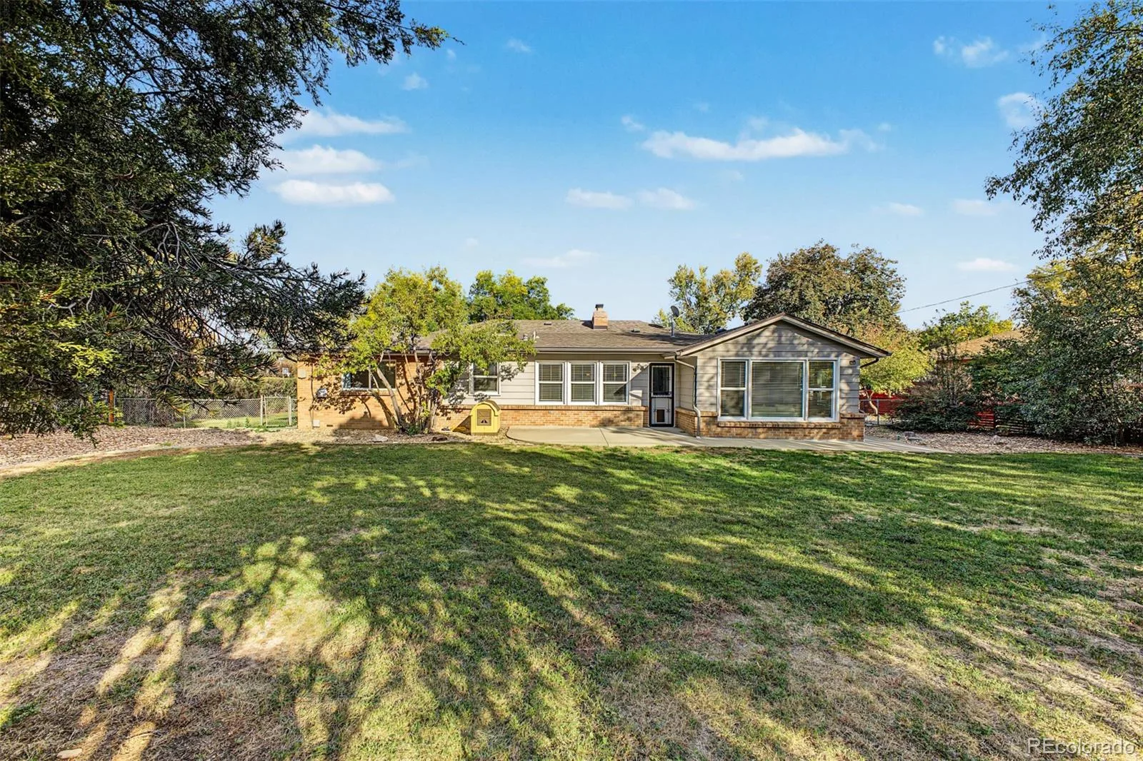 55 Brentwood Street Lakewood CO 80226 | MLS #REC3498274 10132026152814 1600 38