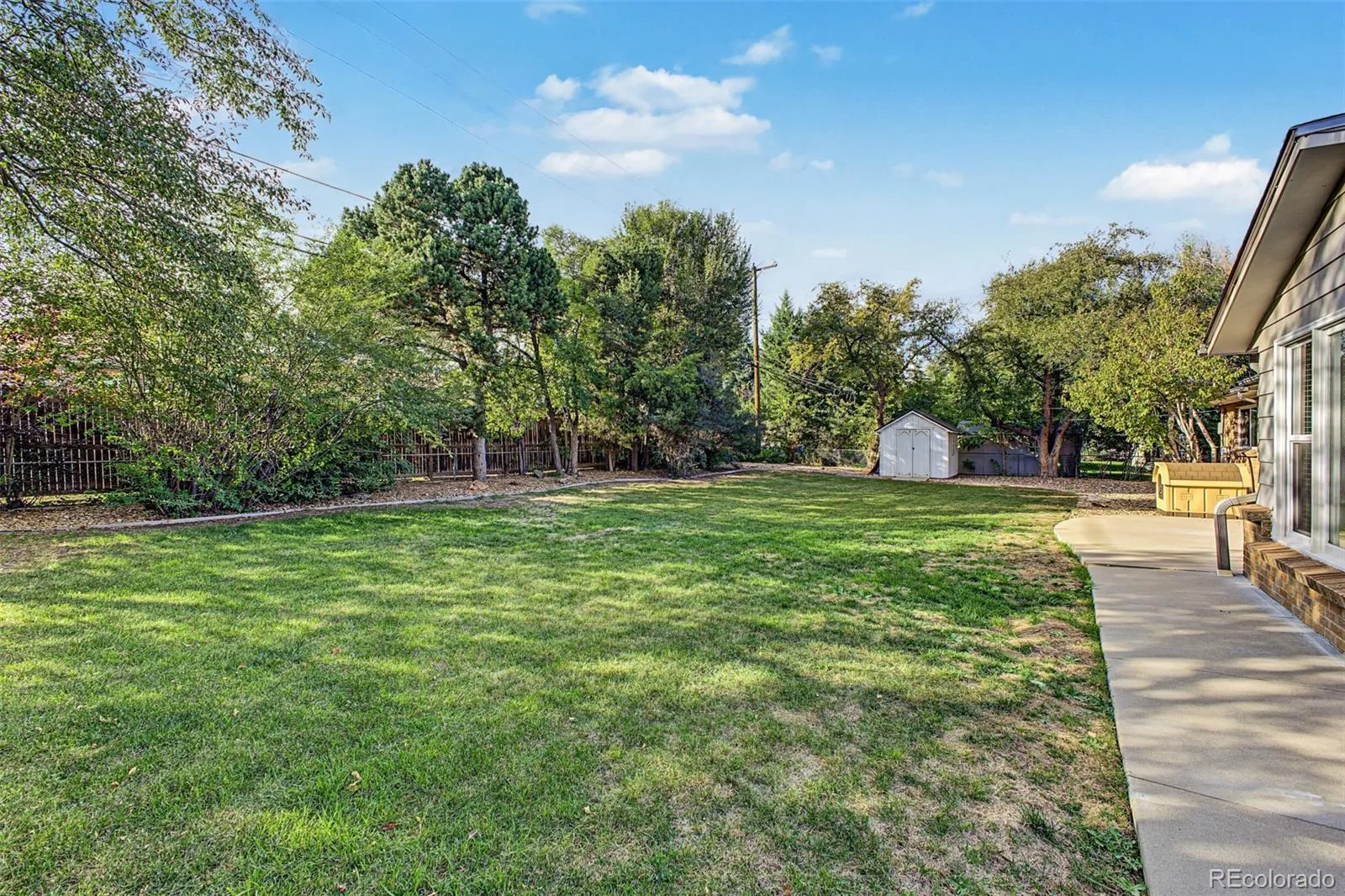 55 Brentwood Street Lakewood CO 80226 | MLS #REC3498274 10132026152814 1600 39