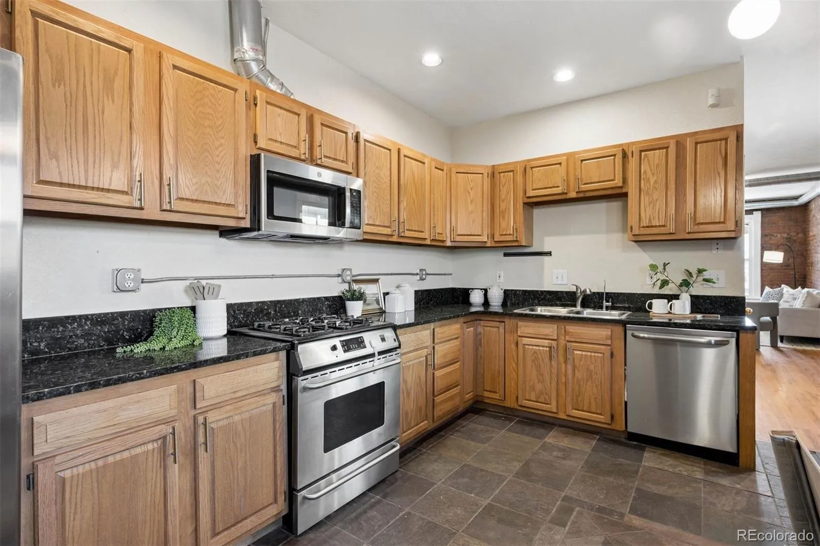 126 Galapago Street Denver CO 80223 MLS #REC3498790 04232026205419 1600 10