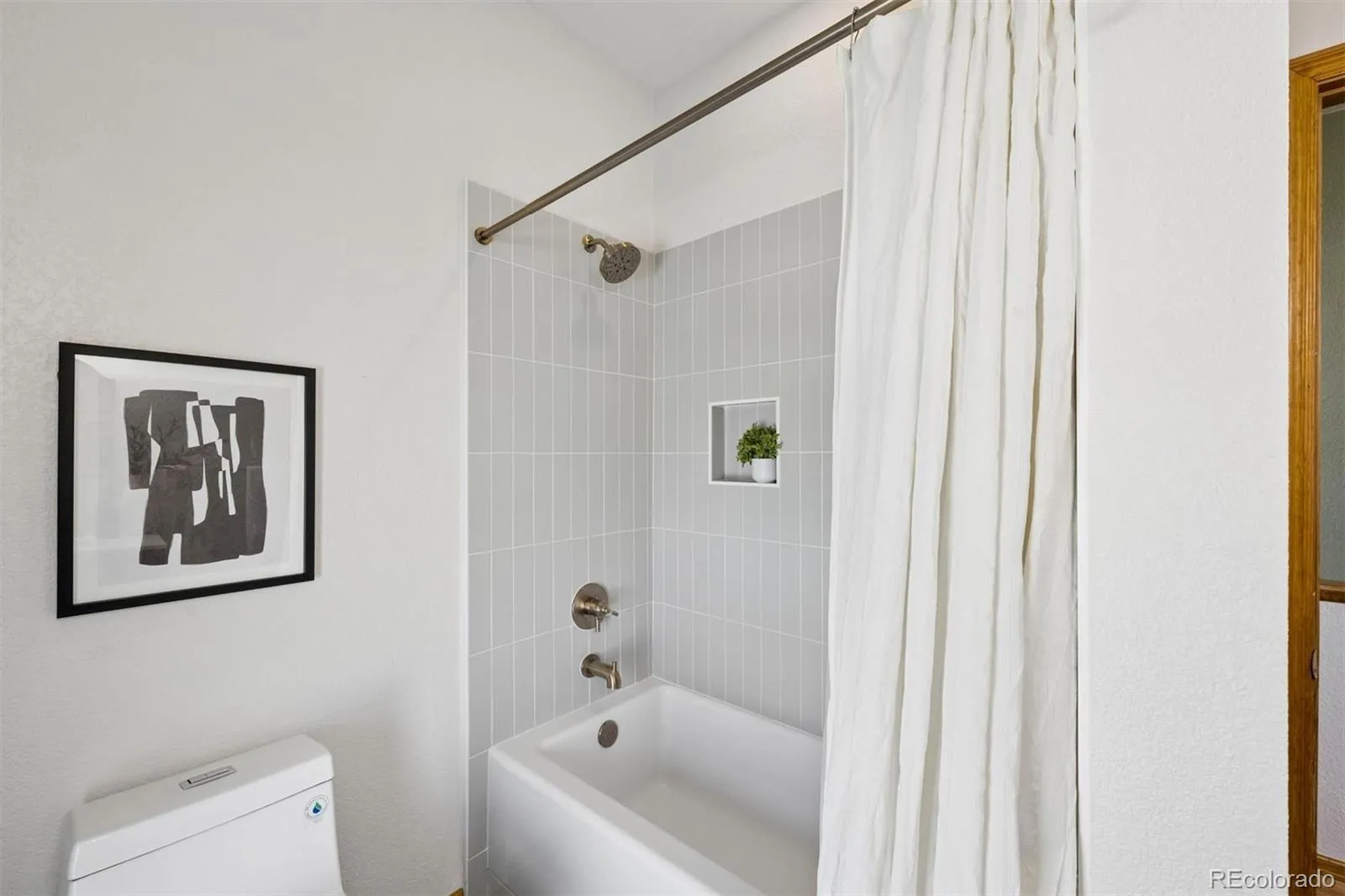 126 Galapago Street Denver CO 80223 MLS #REC3498790 04232026205419 1600 22