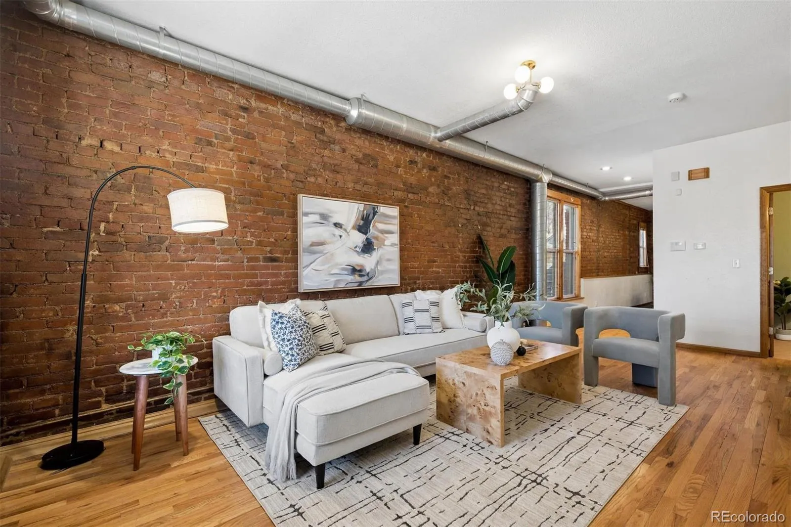126 Galapago Street Denver CO 80223 MLS #REC3498790 04232026205419 1600 3