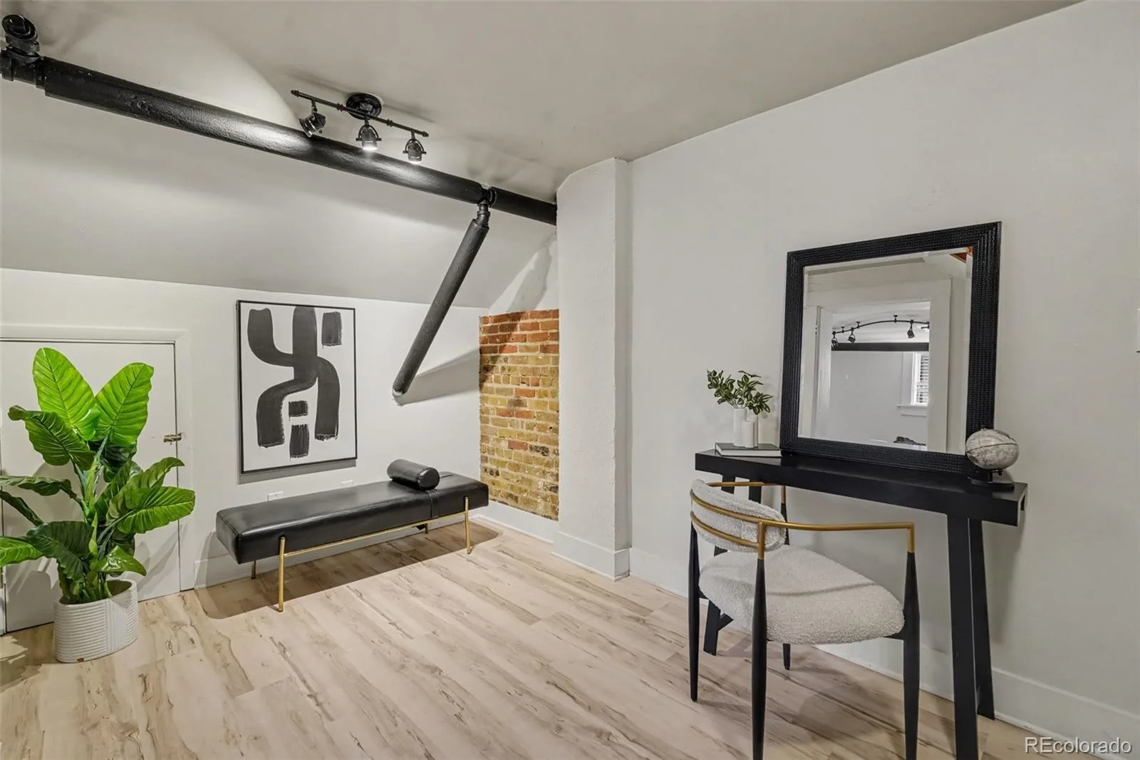520 E 14th Avenue #7 Denver CO 80203 | MLS #REC3499410 08152026181656 1600 12