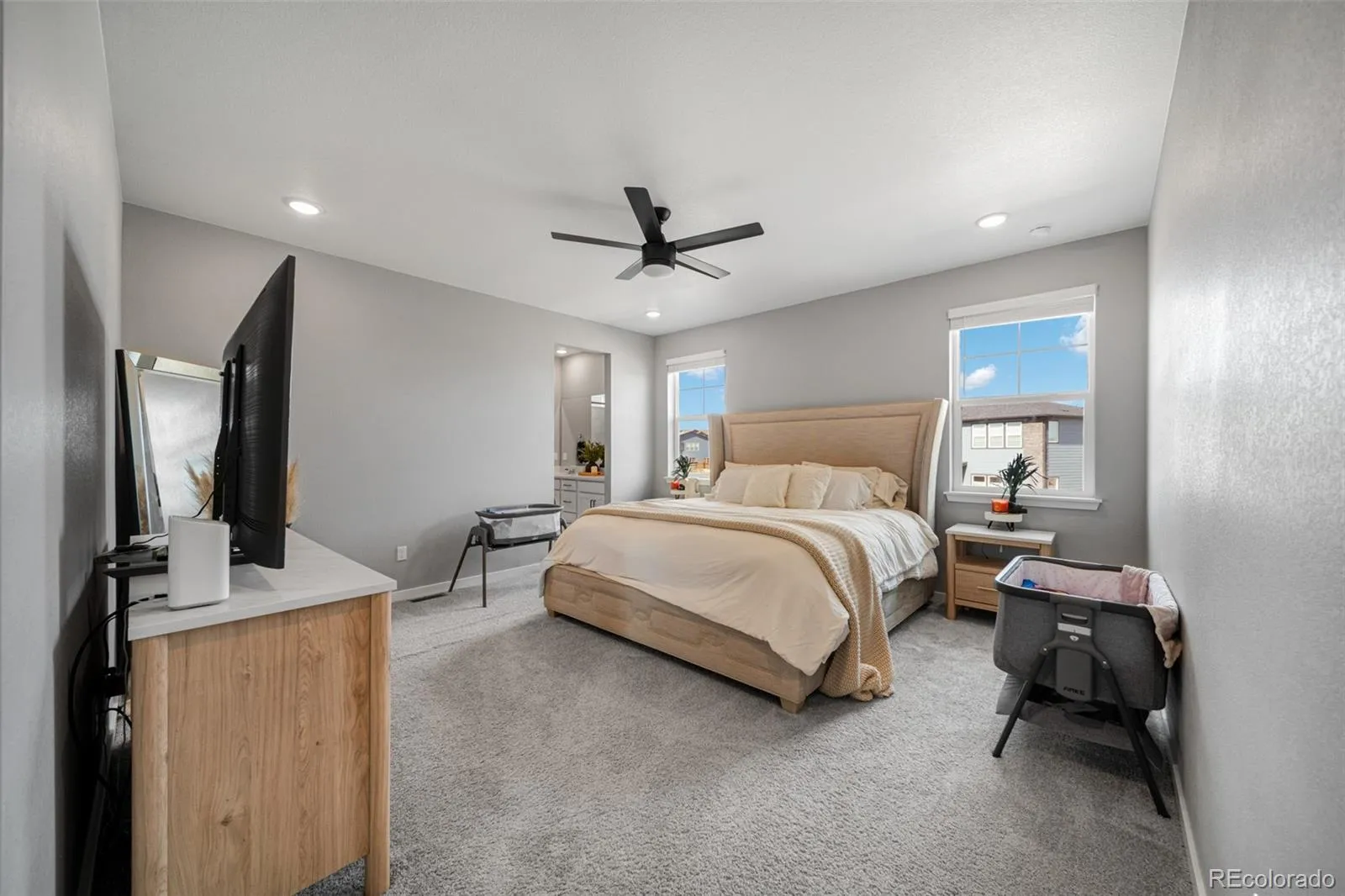 3906 N Catawba Way Aurora CO 80019 MLS #REC3504135 05022026051539 1600 15