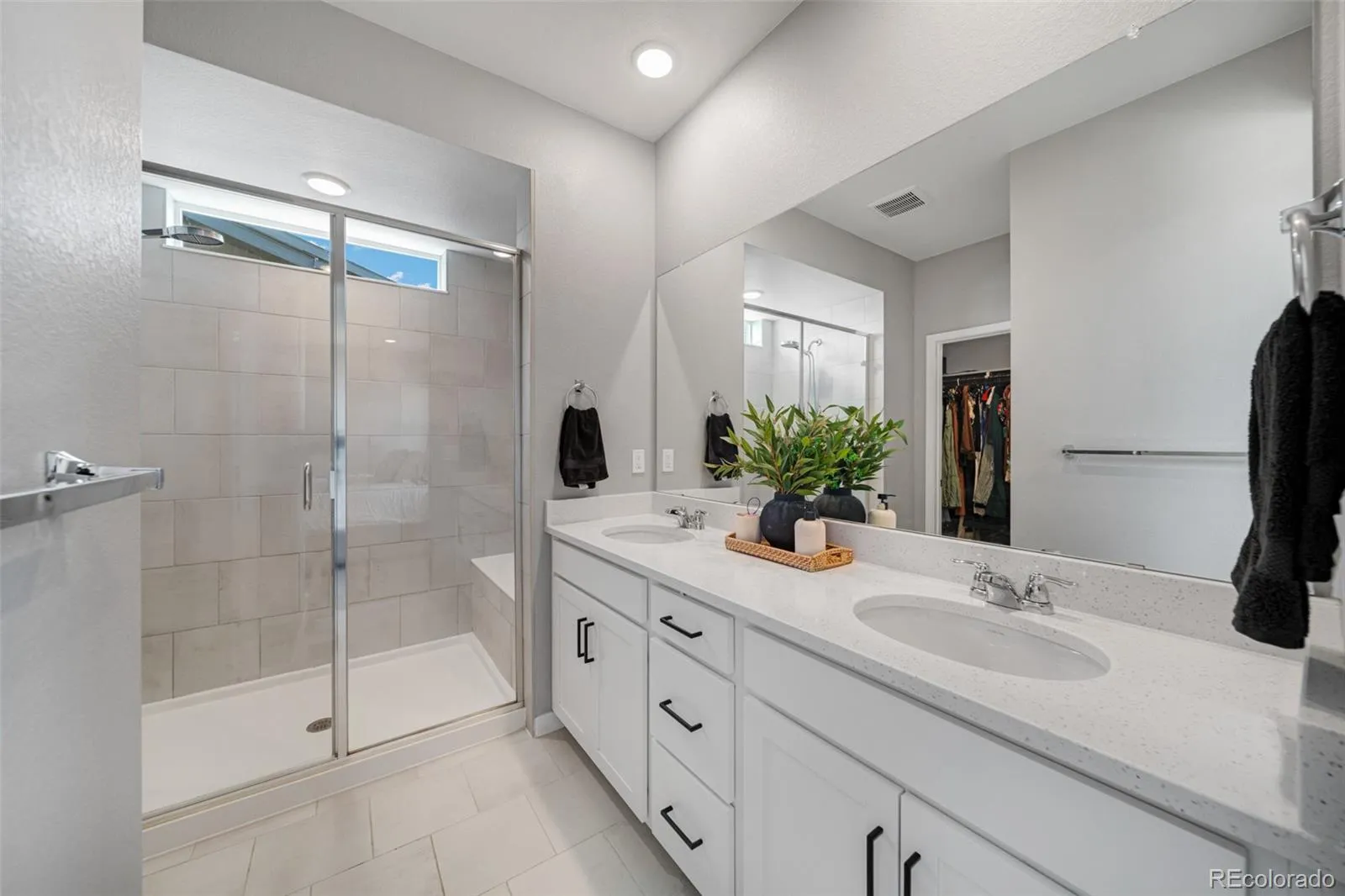 3906 N Catawba Way Aurora CO 80019 MLS #REC3504135 05022026051539 1600 16