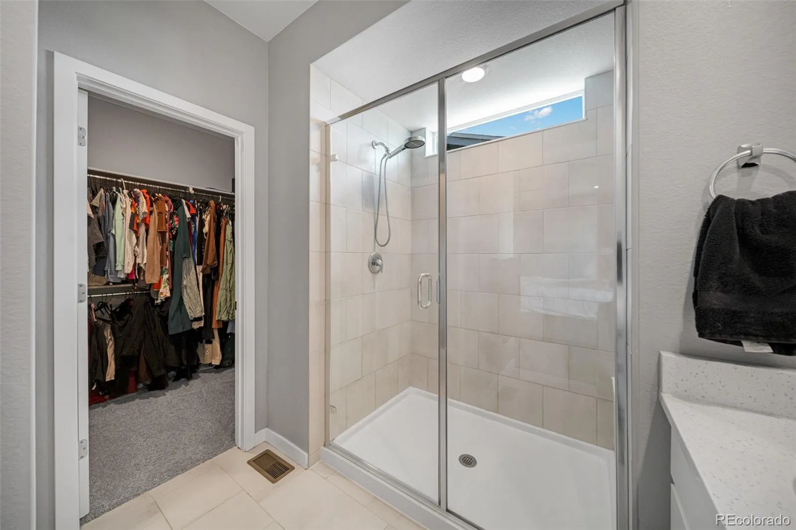 3906 N Catawba Way Aurora CO 80019 MLS #REC3504135 05022026051539 1600 22