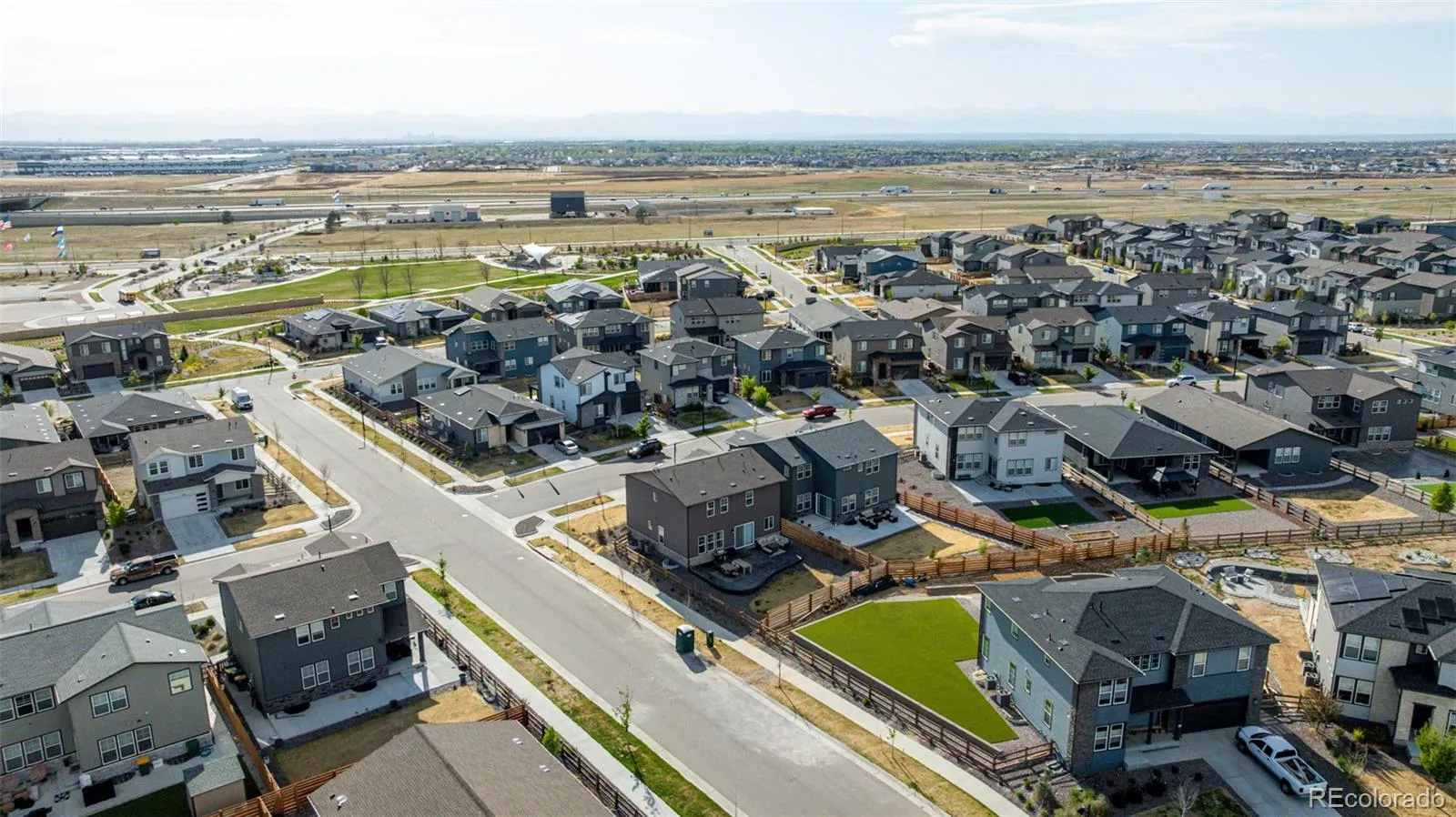 3906 N Catawba Way Aurora CO 80019 MLS #REC3504135 05022026051539 1600 32