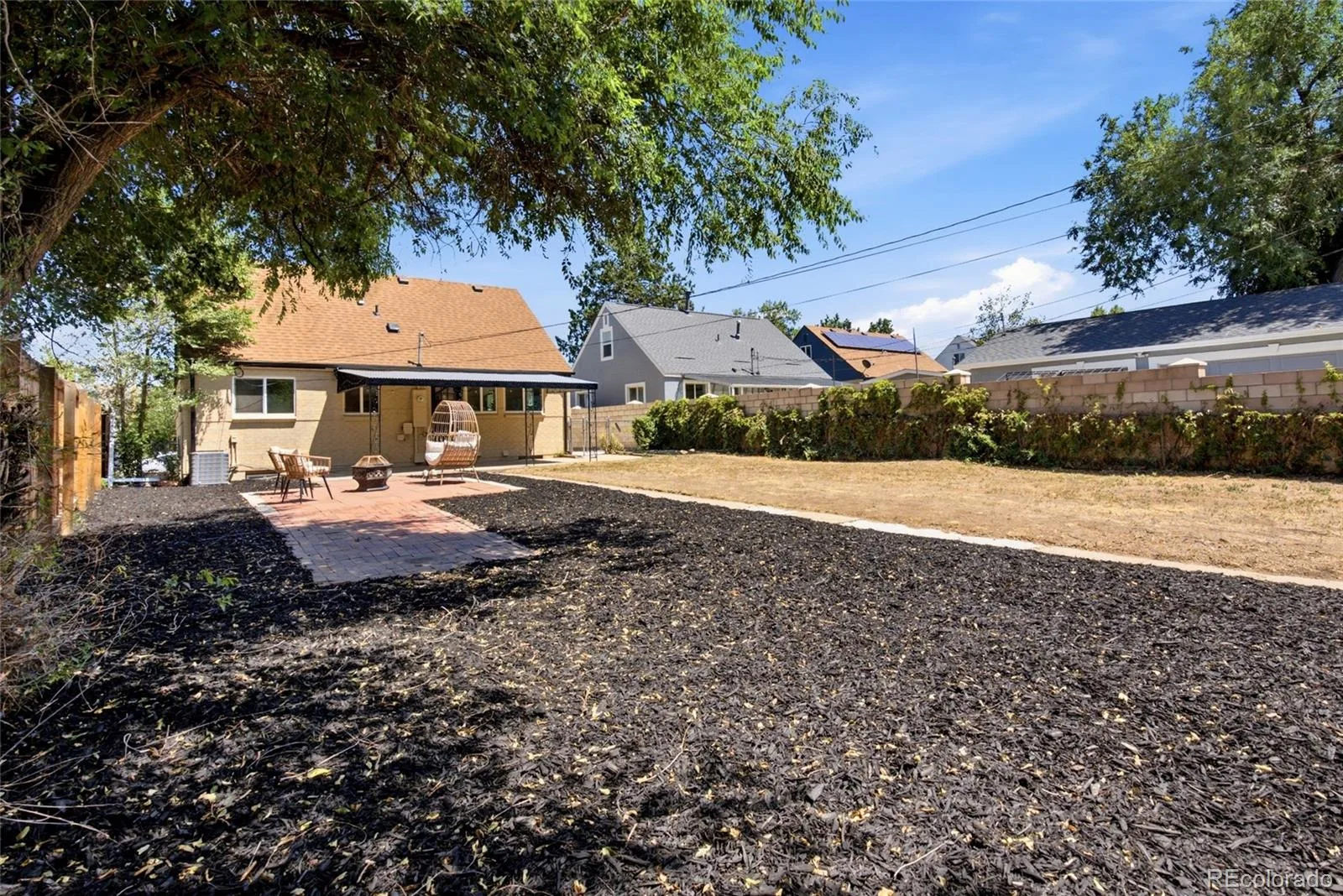 3675 Elm Street Denver CO 80207 MLS #REC3504336 07232026003633 1600 35