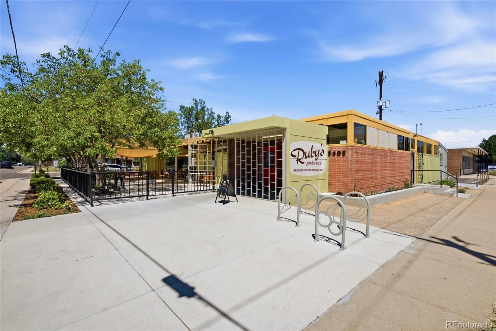 3675 Elm Street Denver CO 80207 MLS #REC3504336 07232026003633 1600 43
