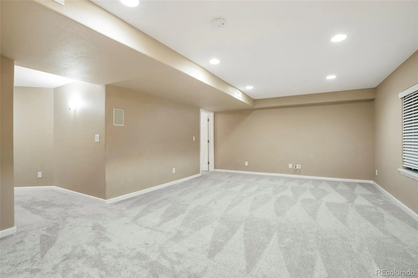 13771 W Amherst Way Lakewood CO 80228 | MLS #REC3504687 09232026084823 1600 30