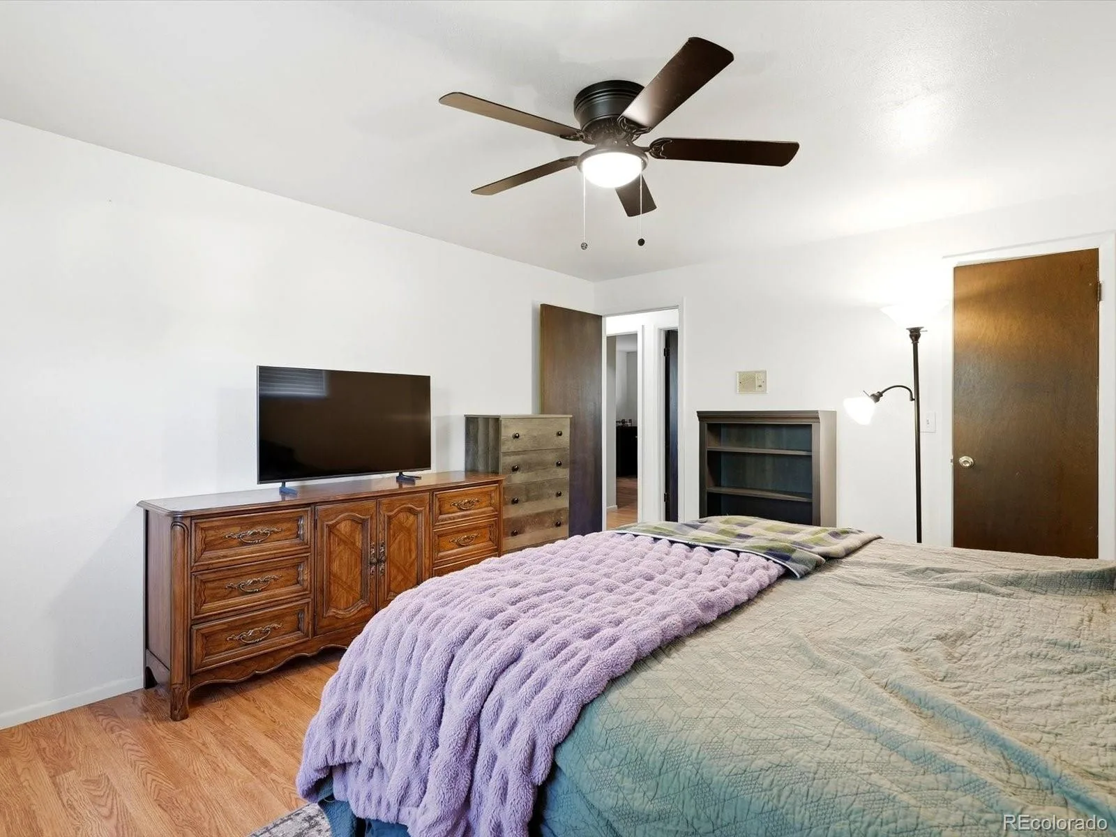4112 E Weaver Place Centennial CO 80121 | MLS #REC3507648 09242026184219 1600 11