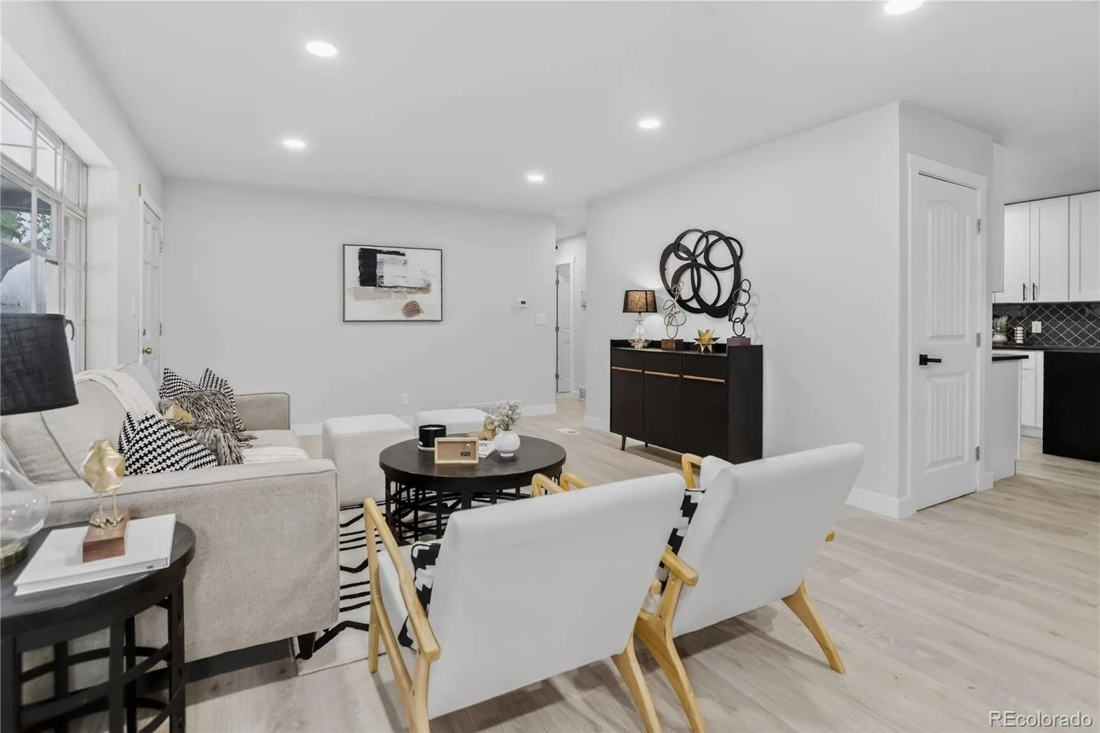 7006 S Elati Street Littleton CO 80120 MLS #REC3508053 04222026145228 1600 3