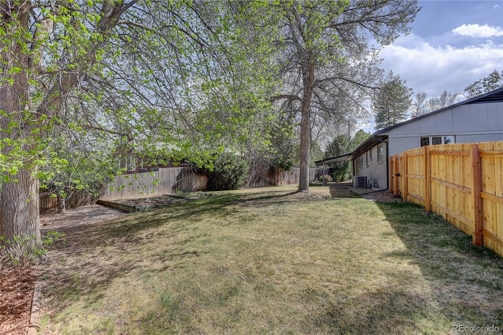 7006 S Elati Street Littleton CO 80120 MLS #REC3508053 04222026145228 1600 47