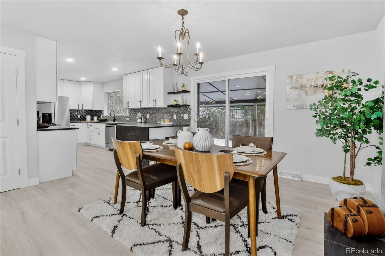 7006 S Elati Street Littleton CO 80120 MLS #REC3508053 04222026145228 1600 6