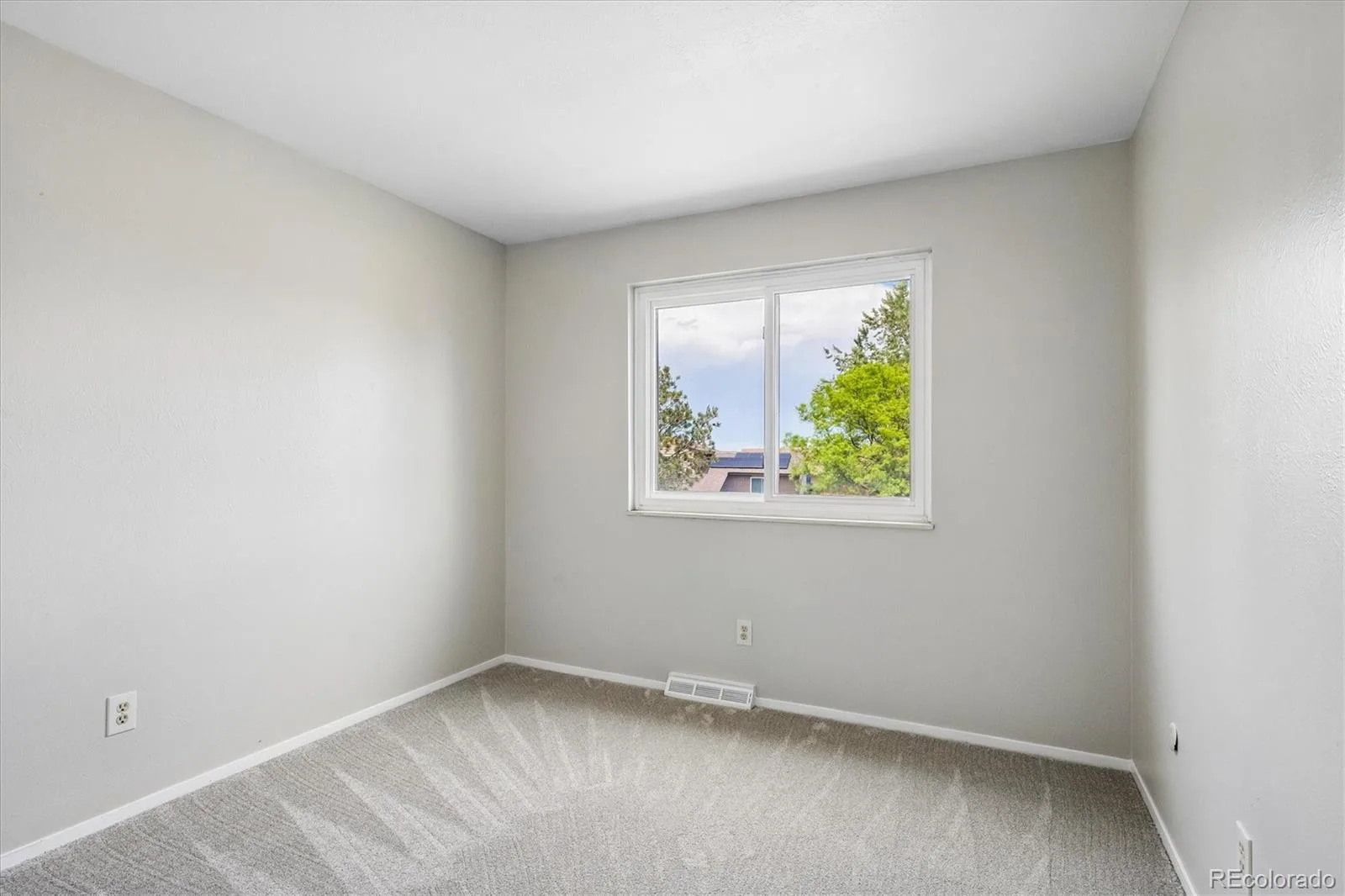 16634 E Rice Circle Aurora CO 80015 MLS #REC3510974 06042026140830 1600 23