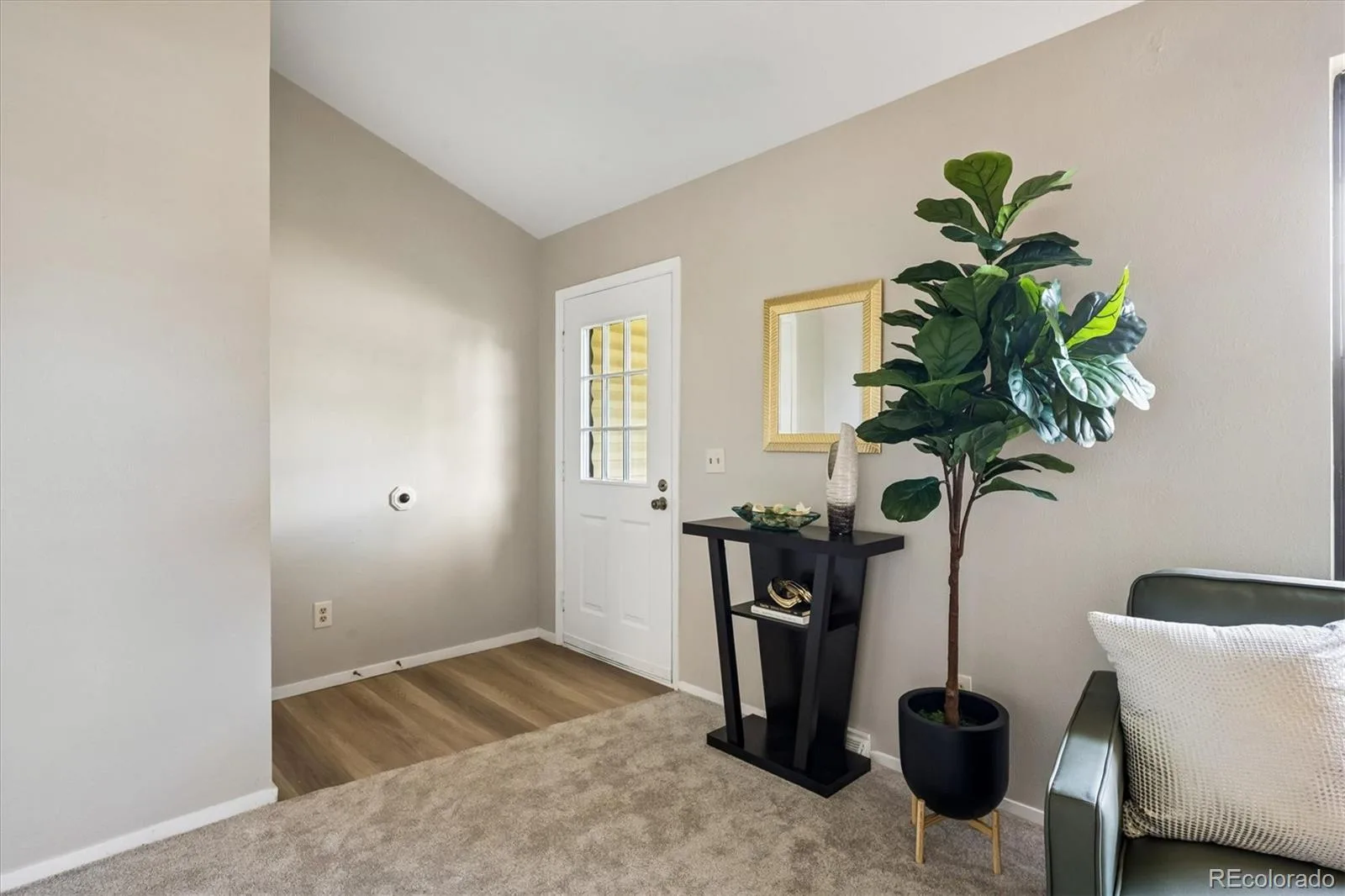 16634 E Rice Circle Aurora CO 80015 MLS #REC3510974 06042026140830 1600 3