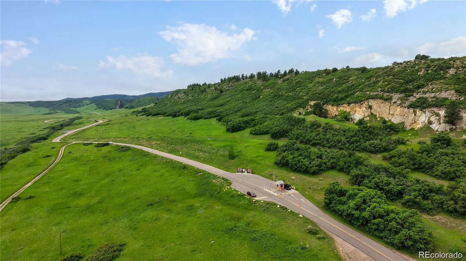 6362 E Roxborough Drive Littleton CO 80125 | MLS #REC3511548 05122026012329 1600 14