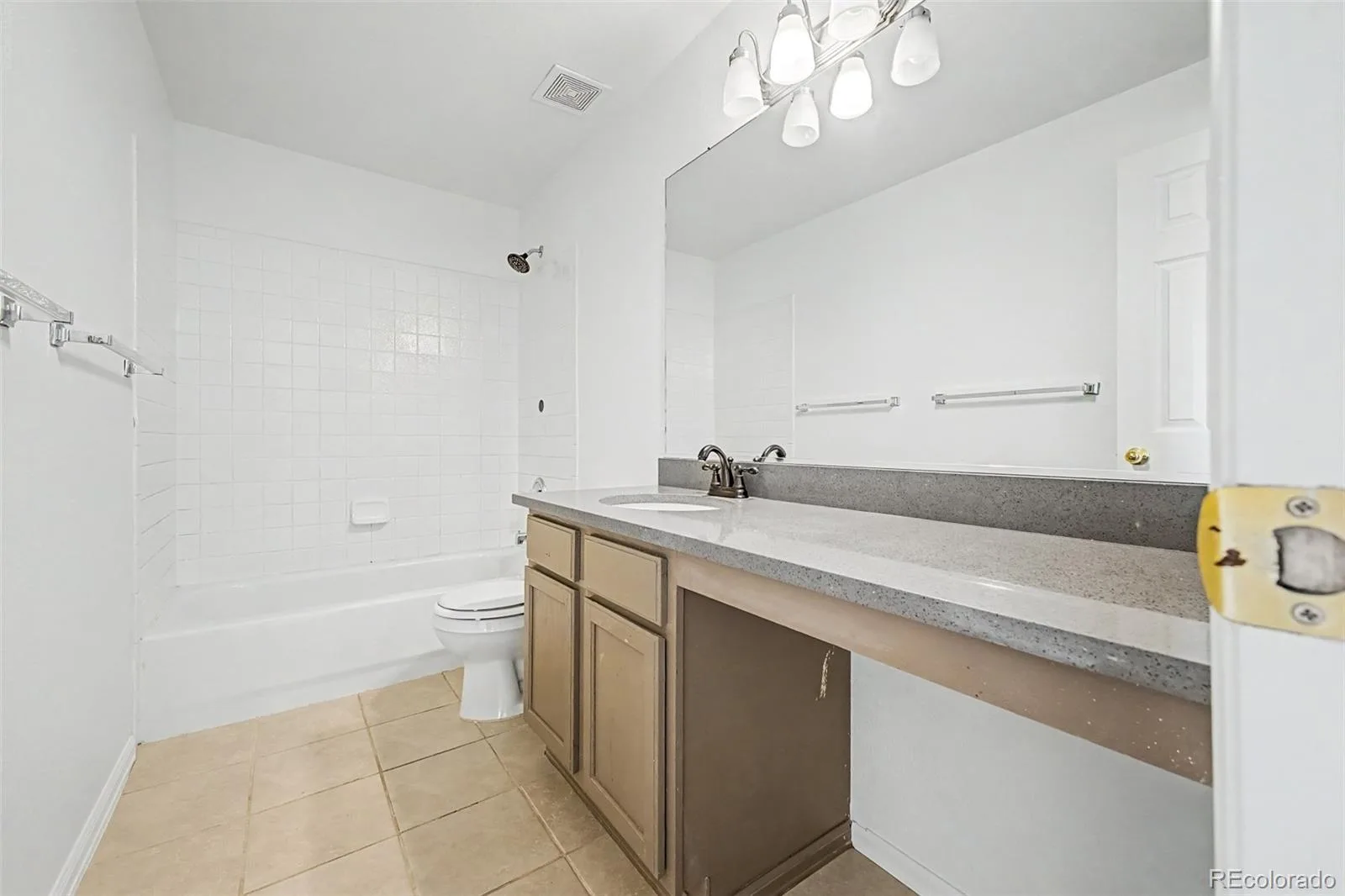 2002 W 135th Place Denver CO 80234 | MLS #REC3512404 08132026164459 1600 28