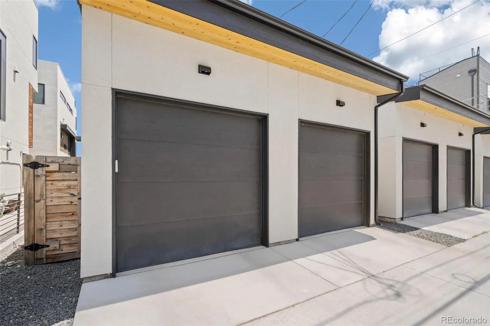 1727 Julian Street Denver CO 80204 | MLS #REC3513128 08192026161033 1600 32
