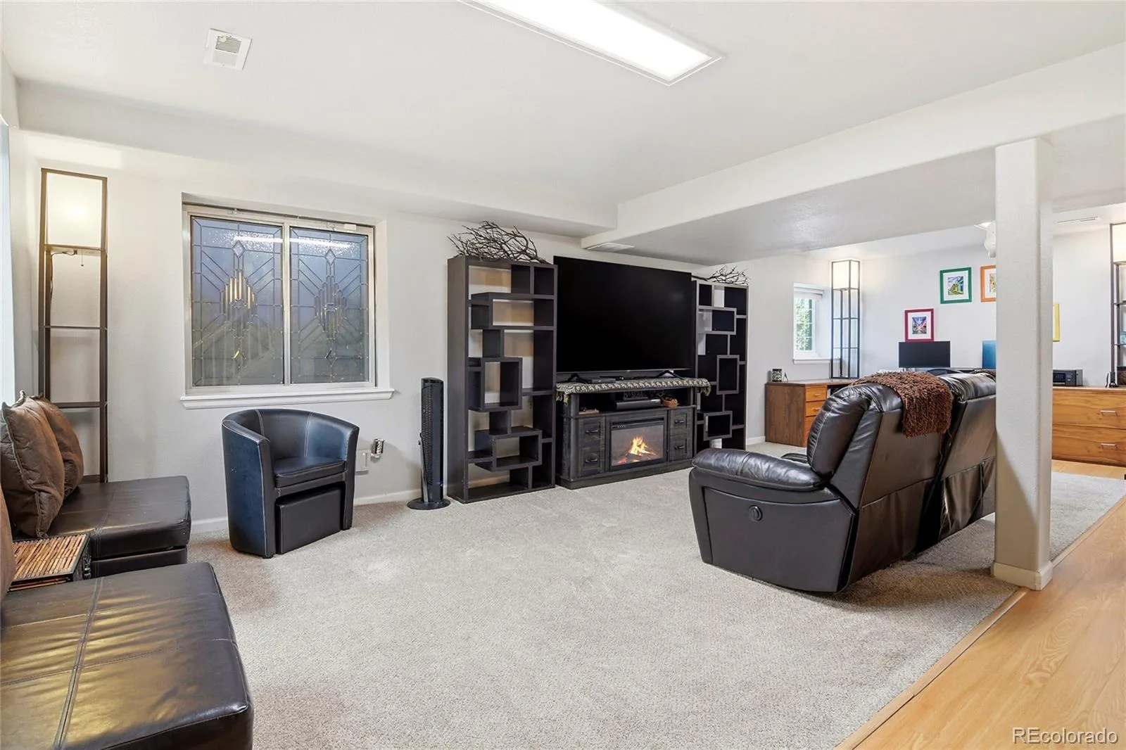 1483 S Ulster Street Denver CO 80231 MLS #REC3513302 07012026155330 1600 28