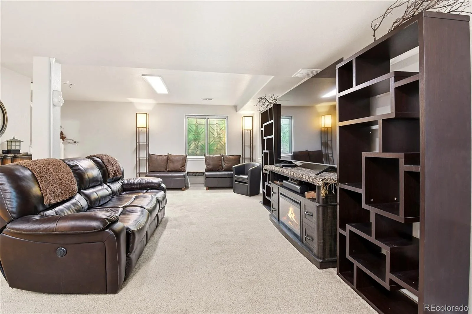1483 S Ulster Street Denver CO 80231 MLS #REC3513302 07012026155330 1600 29