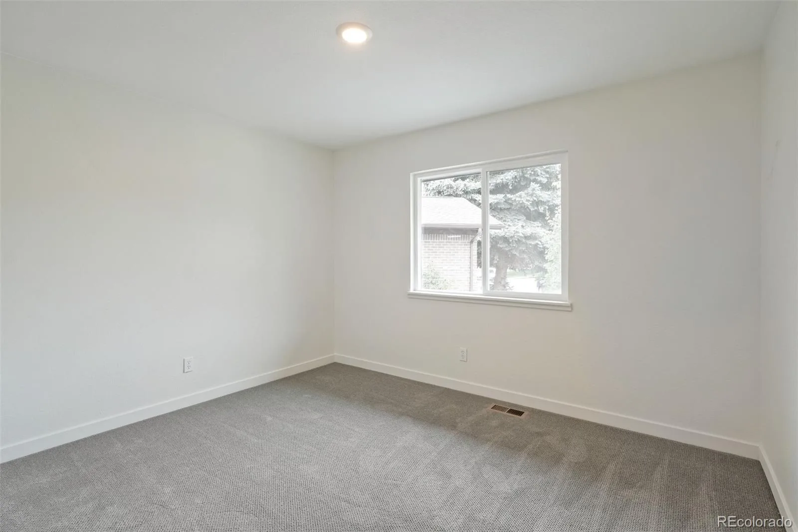 13938 W Baker Place Lakewood CO 80228 | MLS #REC3514002 07312026032538 1600 9