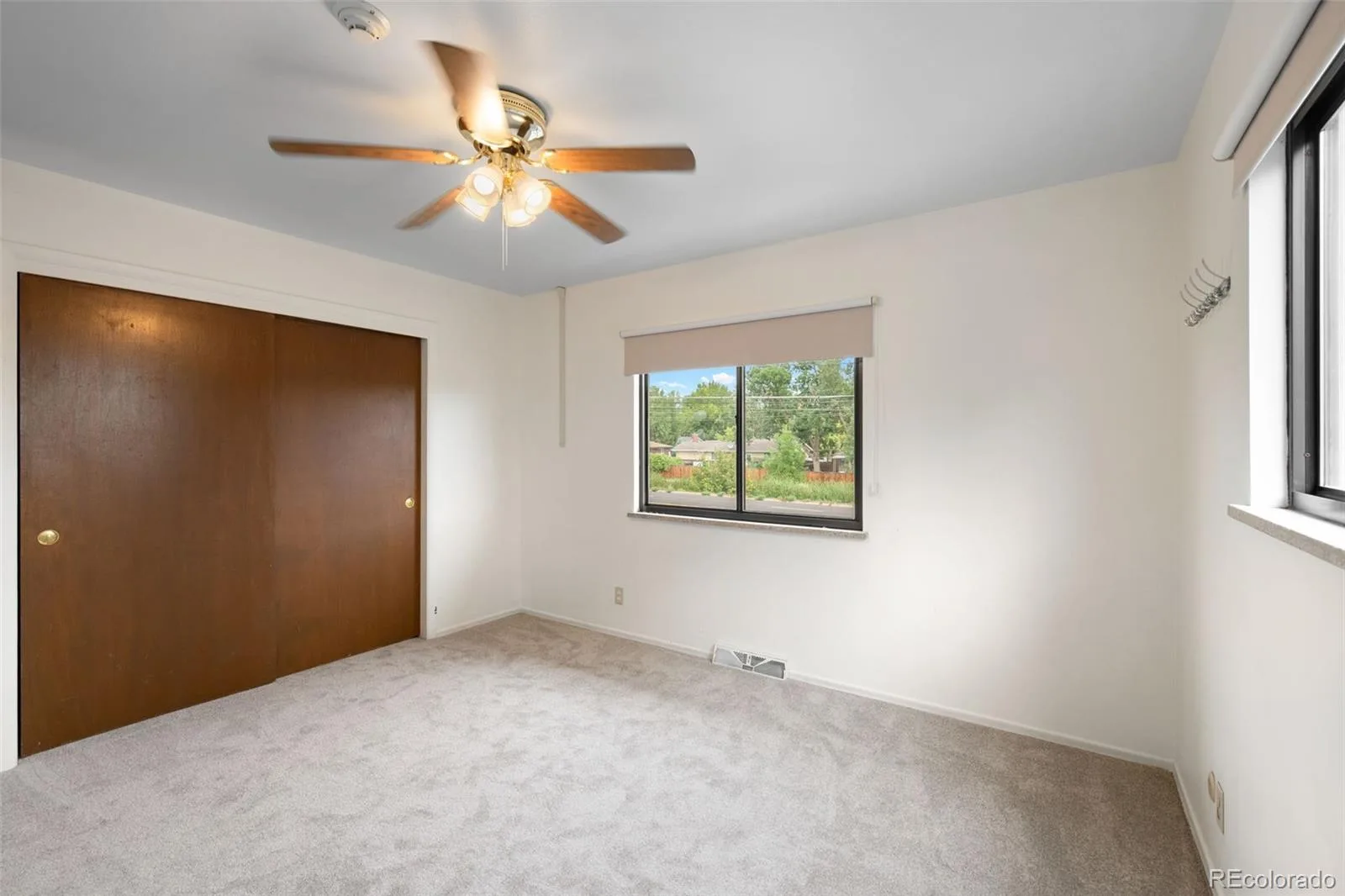 8640 W Jewell Avenue Lakewood CO 80232 | MLS #REC3515587 08282026154842 1600 19