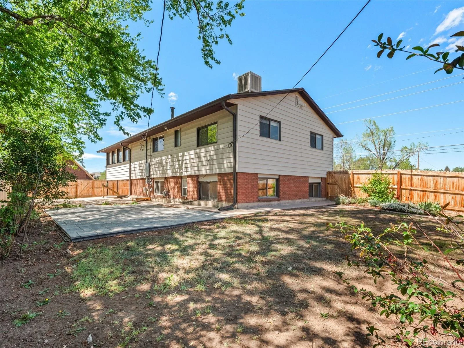 8640 W Jewell Avenue Lakewood CO 80232 | MLS #REC3515587 08282026154842 1600 35