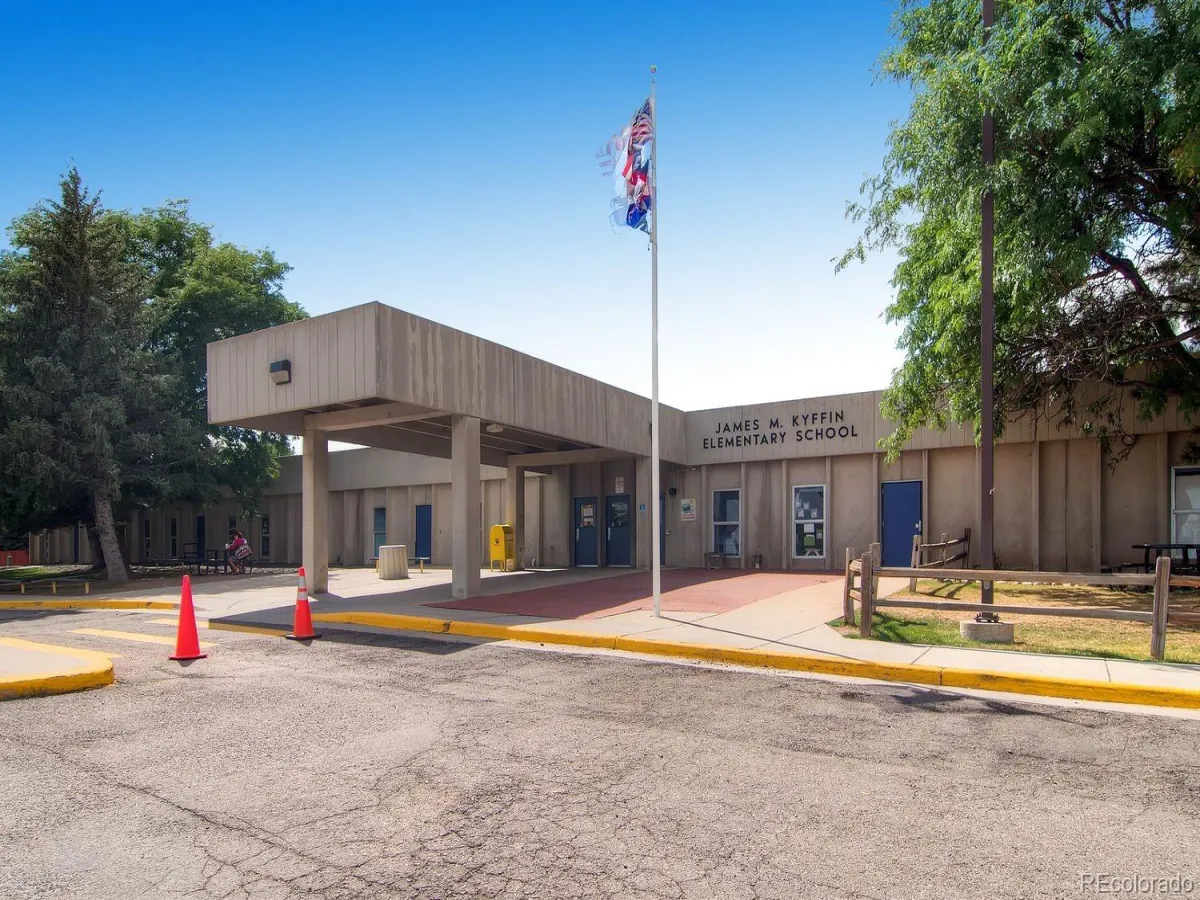 04222026020530 1200 30