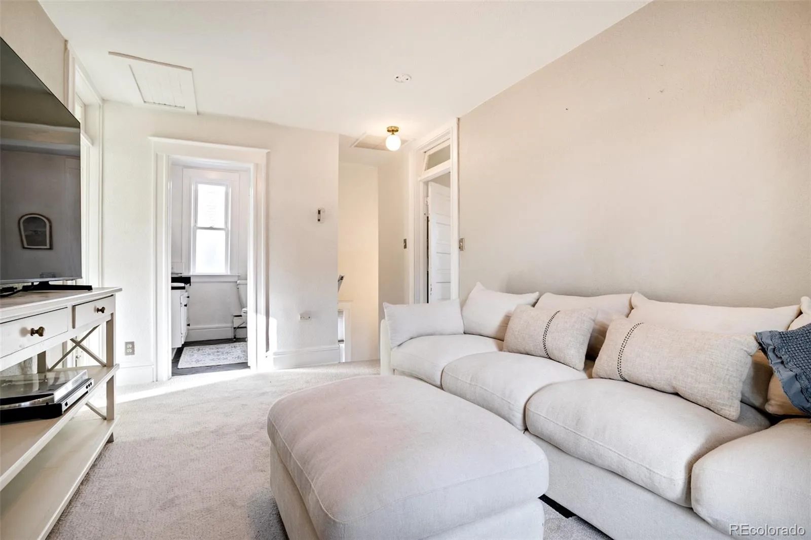 4045 Vallejo Street Denver CO 80211 | MLS #REC3518289 10152026002724 1600 24