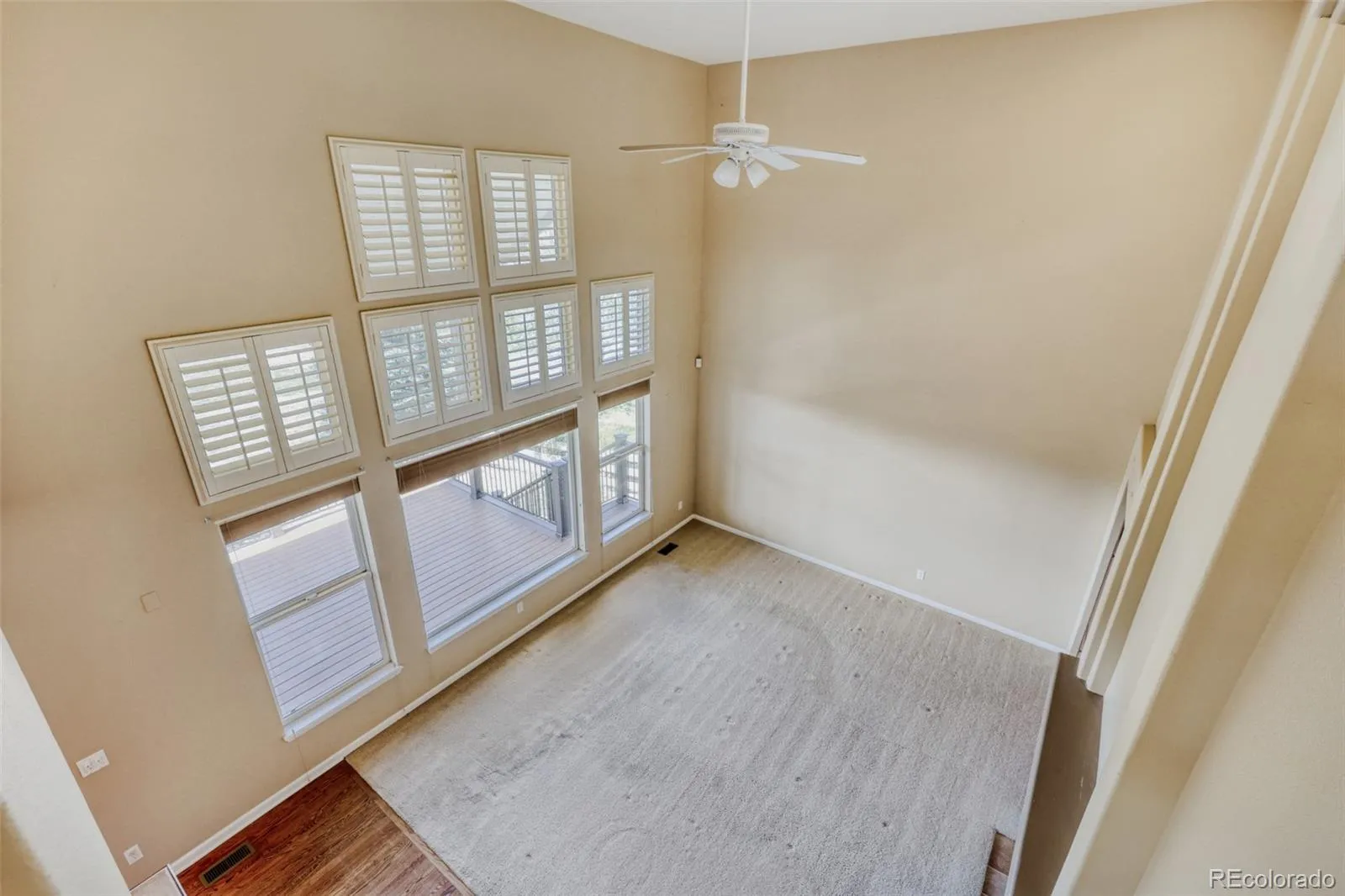5751 S Flanders Court Aurora CO 80015 MLS #REC3519698 05052026235947 1600 16