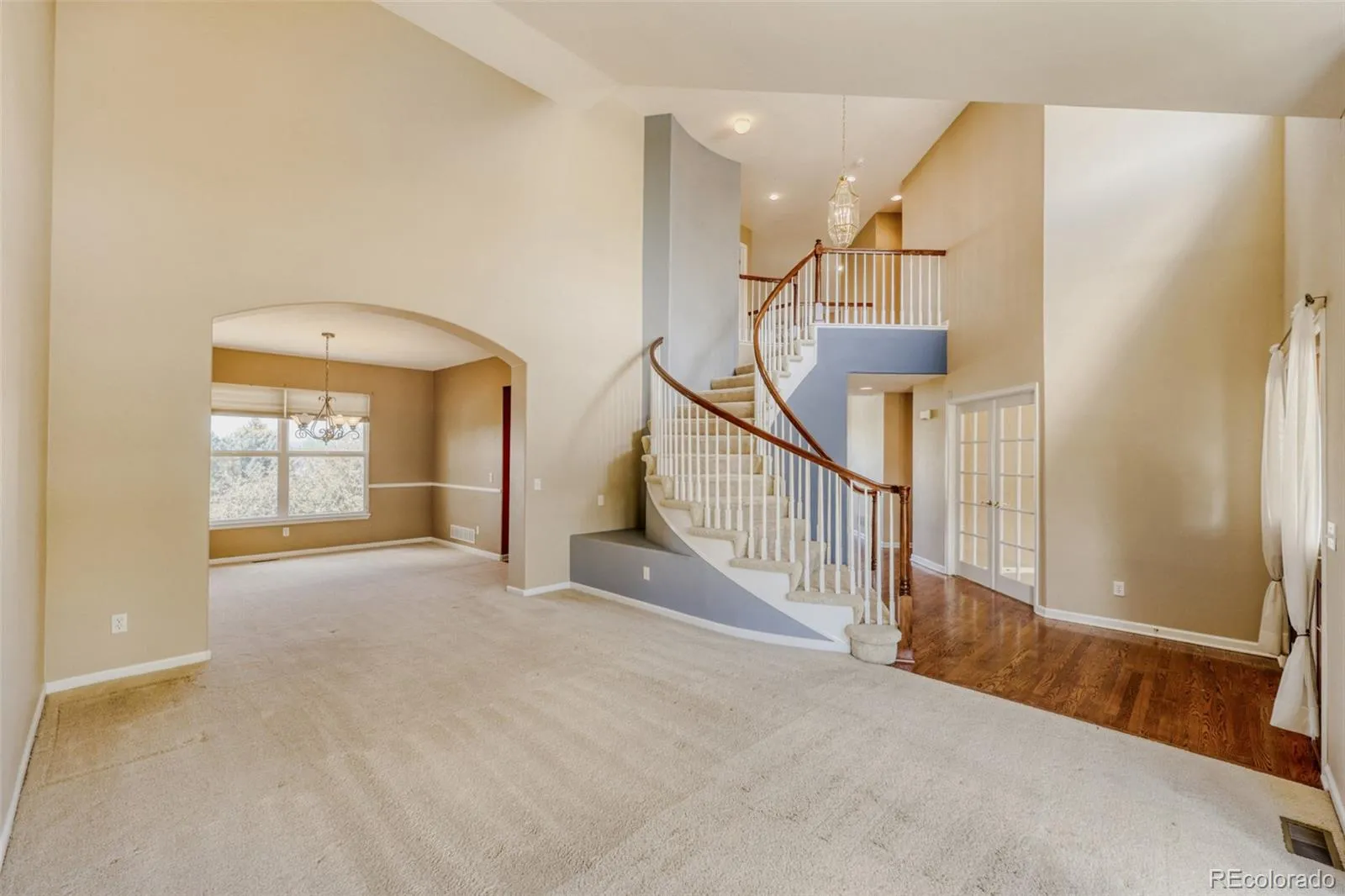 5751 S Flanders Court Aurora CO 80015 MLS #REC3519698 05052026235947 1600 19