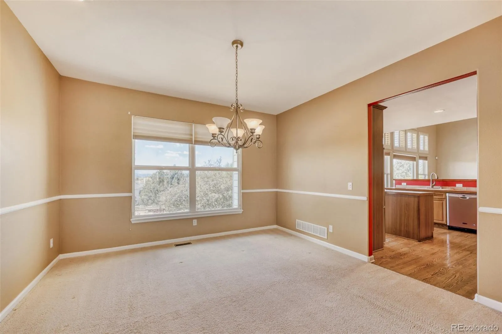 5751 S Flanders Court Aurora CO 80015 MLS #REC3519698 05052026235947 1600 26