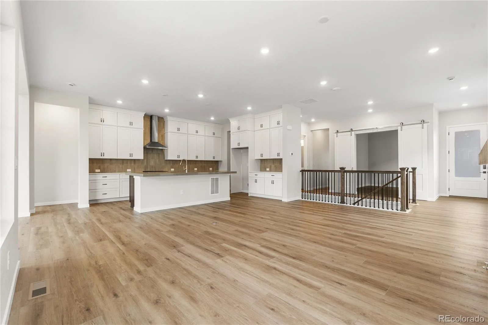 11116 Stonepath Street Littleton CO 80125 | MLS #REC3520524 08052026213643 1600 23