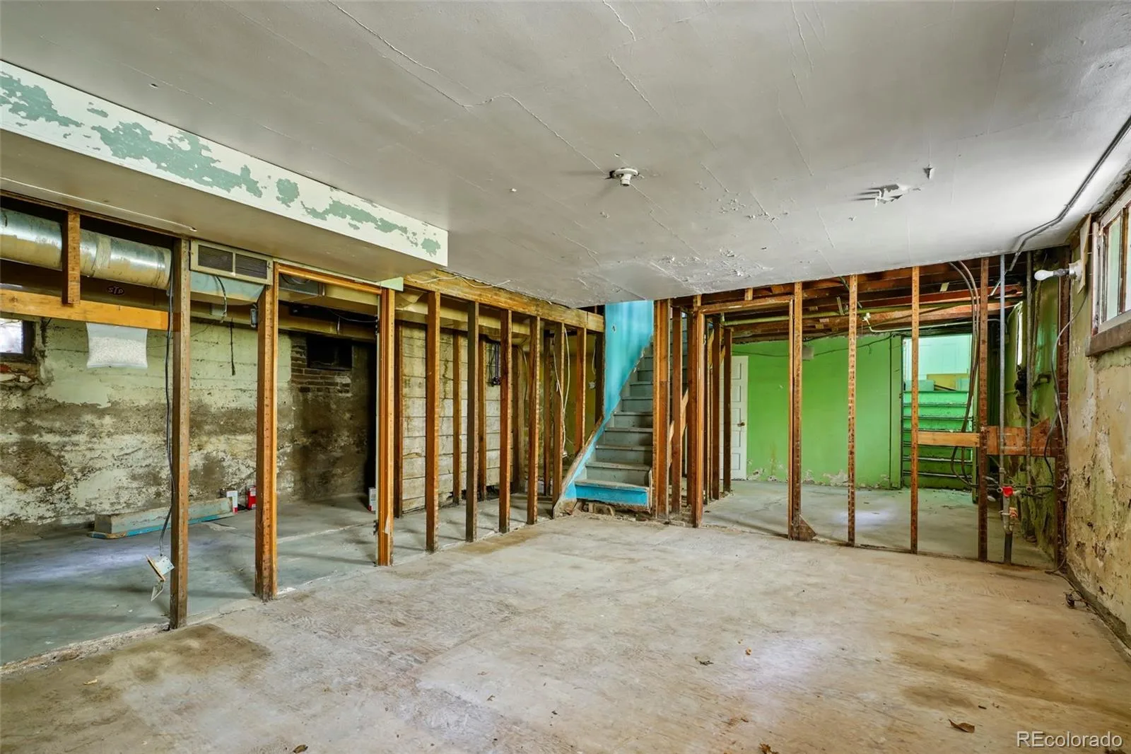 3250 N Meade Street Denver CO 80211 MLS #REC3520700 06102026111646 1600 14