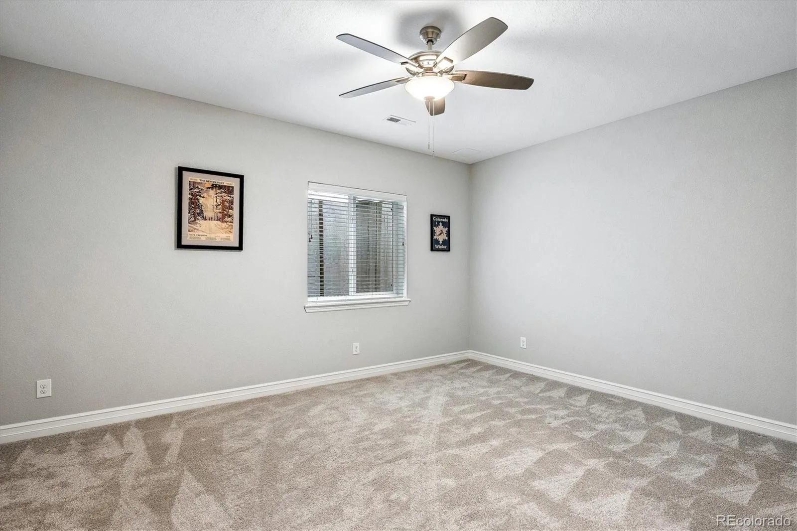 8623 S Zante Street Aurora CO 80016 MLS #REC3523294 06052026032223 1600 25