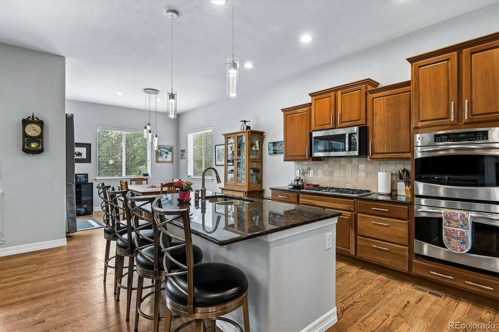 8623 S Zante Street Aurora CO 80016 MLS #REC3523294 06052026032223 1600 5