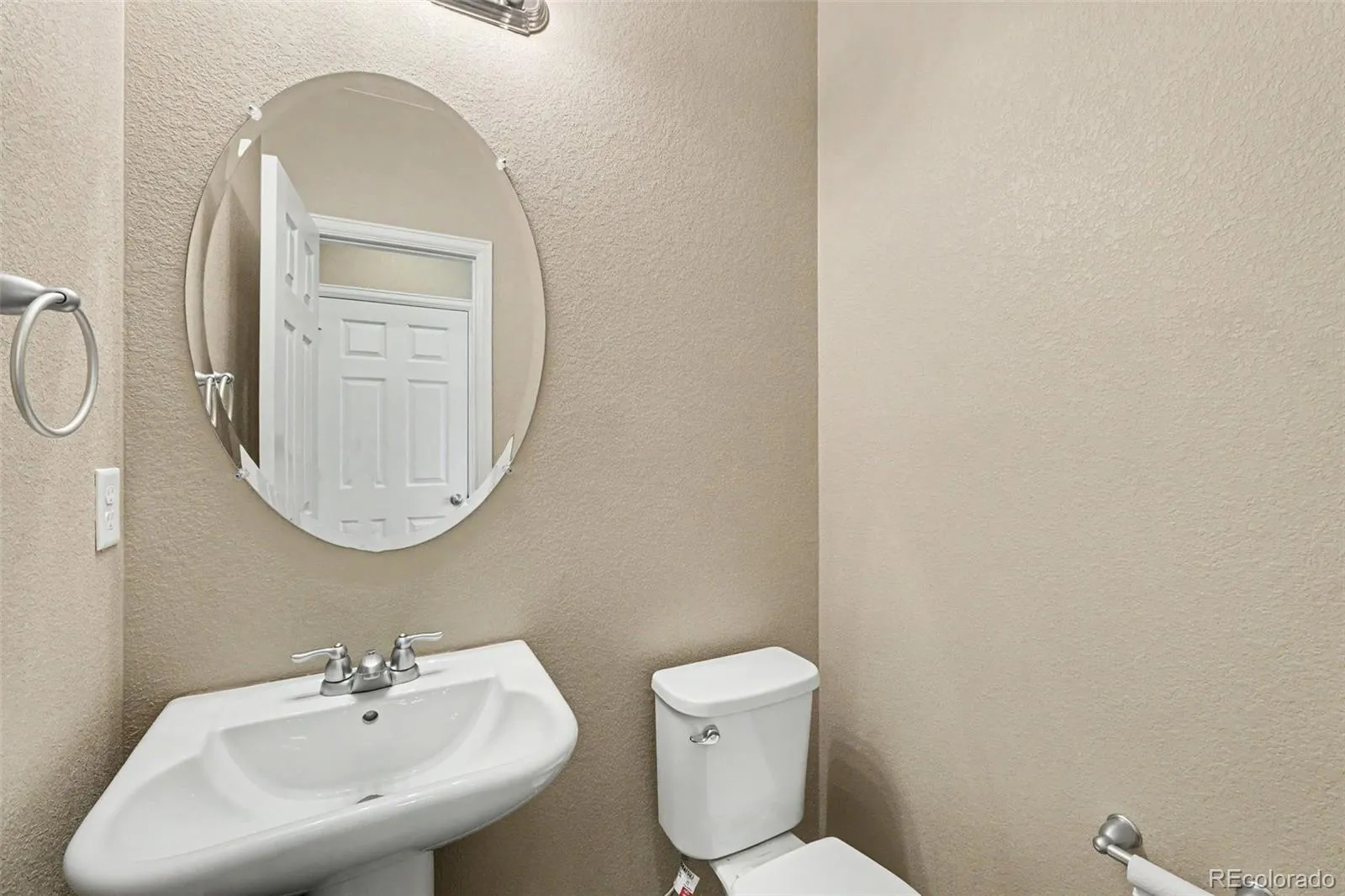 2304 Winding Drive Longmont CO 80504 MLS #REC3524025 05212026132124 1600 10