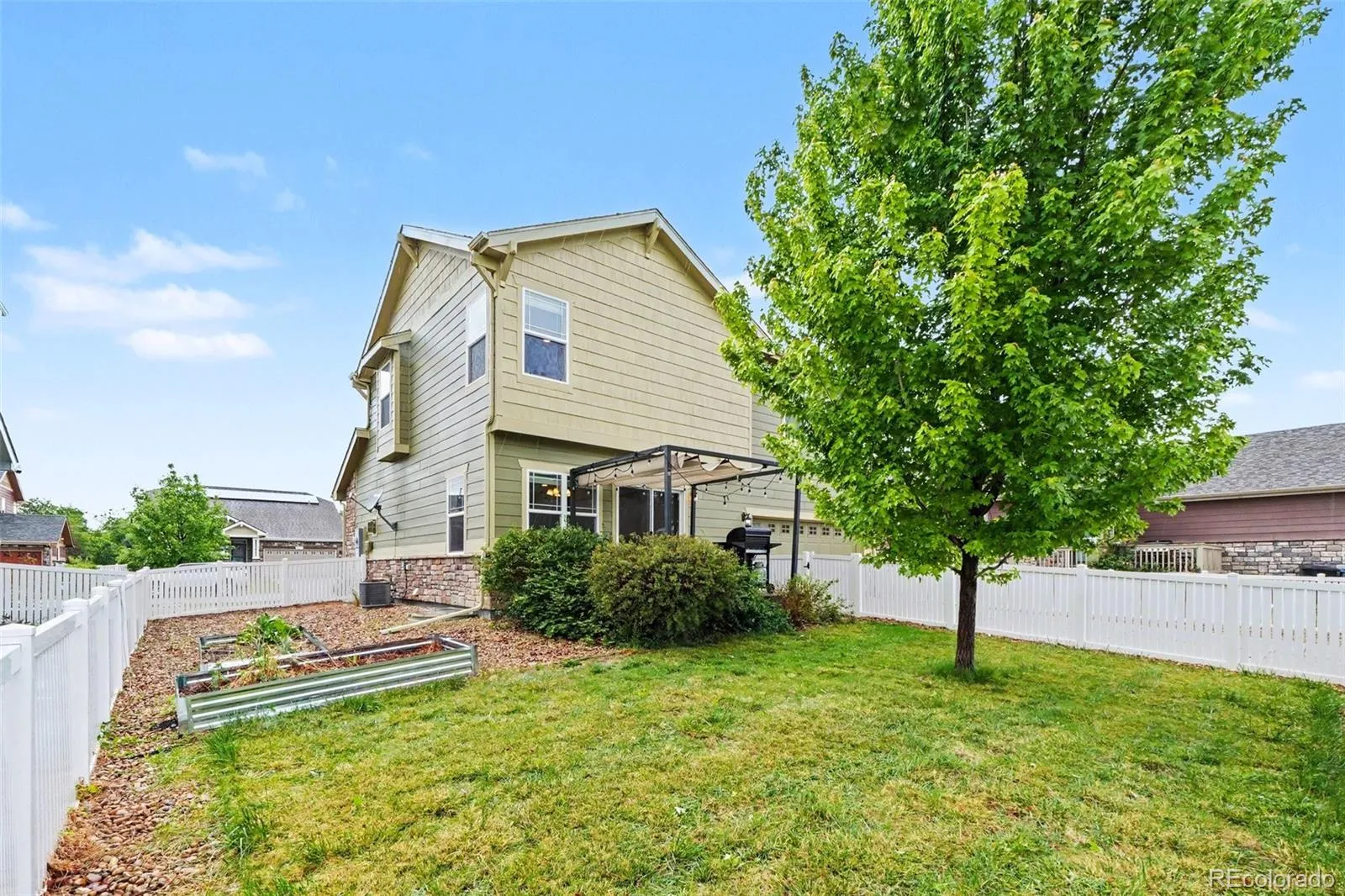 2304 Winding Drive Longmont CO 80504 MLS #REC3524025 05212026132124 1600 18