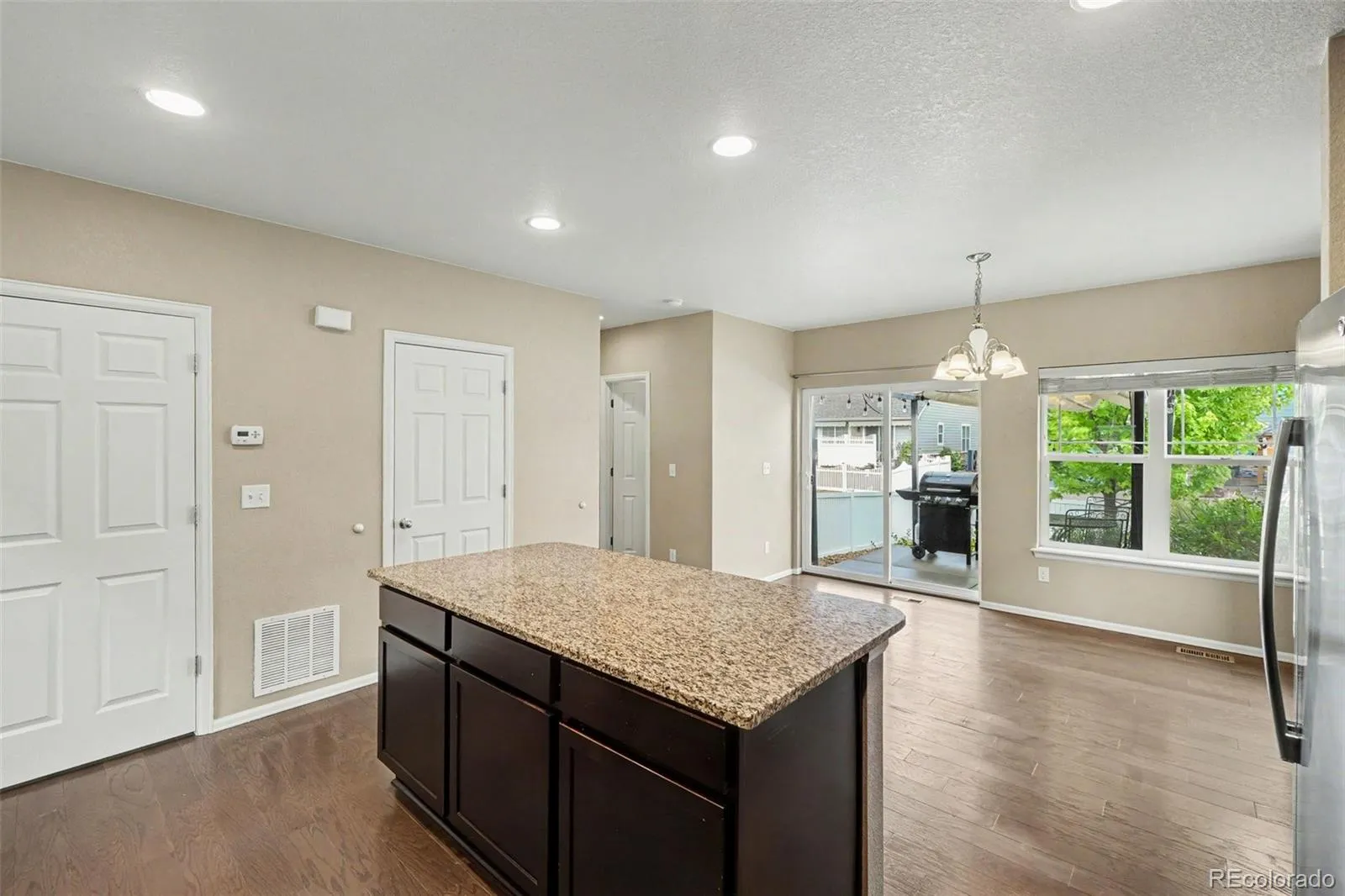 2304 Winding Drive Longmont CO 80504 MLS #REC3524025 05212026132124 1600 9