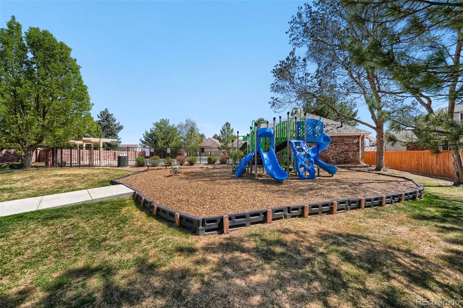 14765 E Aberdeen E Avenue Centennial CO 80016 MLS #REC3524098 05232026210748 1600 12