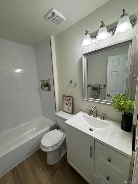 4301 W Kenyon Avenue Denver CO 80236 MLS #REC3525084 04302026195509 800 11