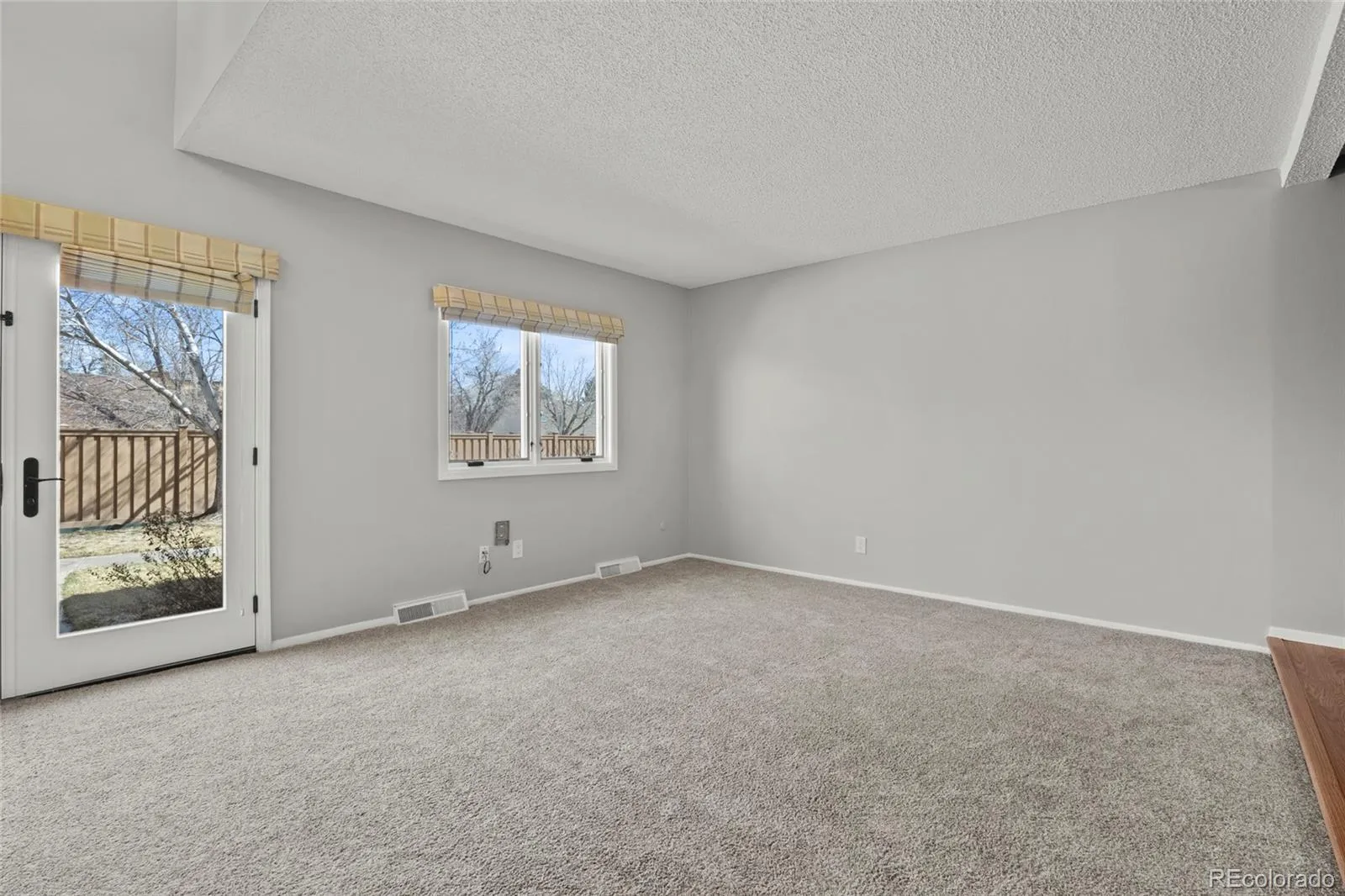 2625 S Peoria Street Aurora CO 80014 MLS #REC3525223 05142026211328 1600 11