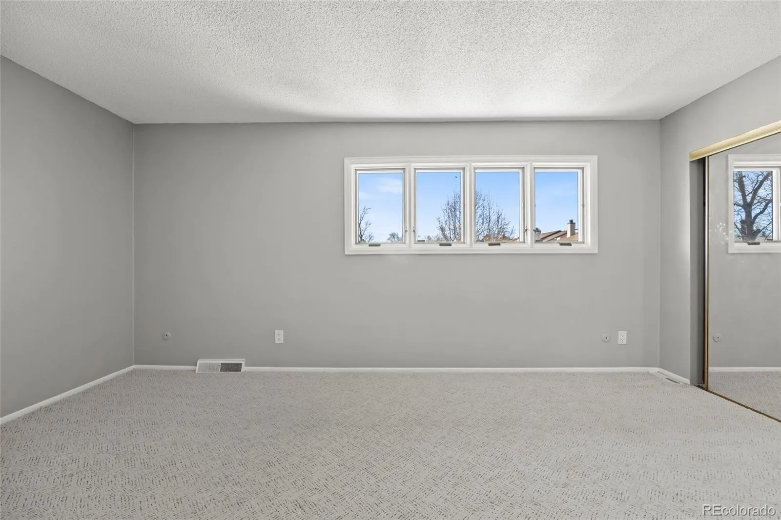 2625 S Peoria Street Aurora CO 80014 MLS #REC3525223 05142026211328 1600 15