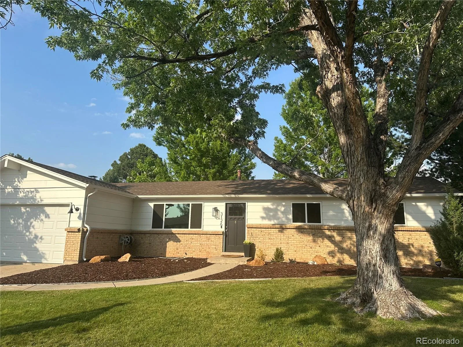 3126 S Emporia Court Denver CO 80231 MLS #REC3526095 06242026025046 1600 3